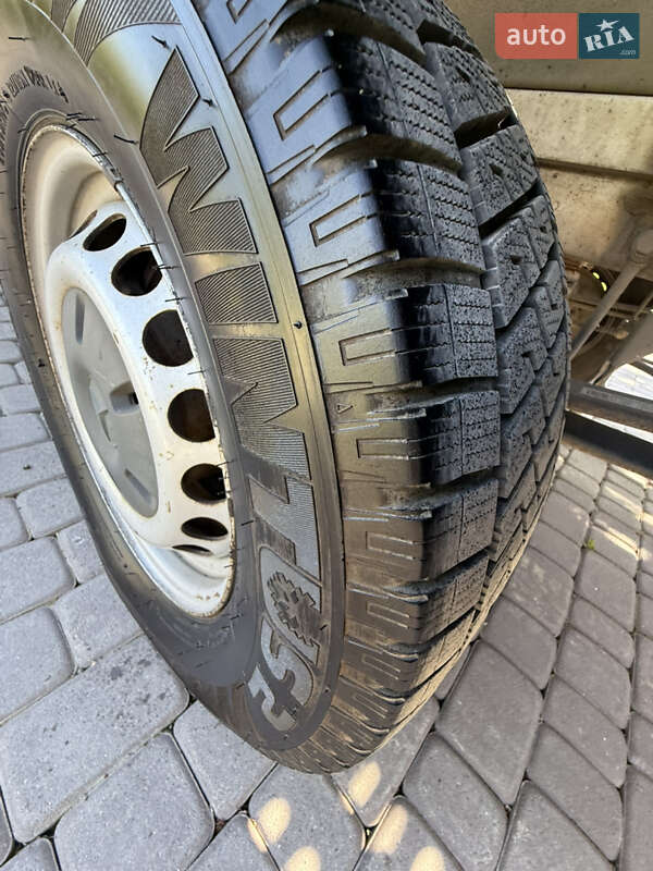 Автовоз Mercedes-Benz Sprinter 2015 в Косове