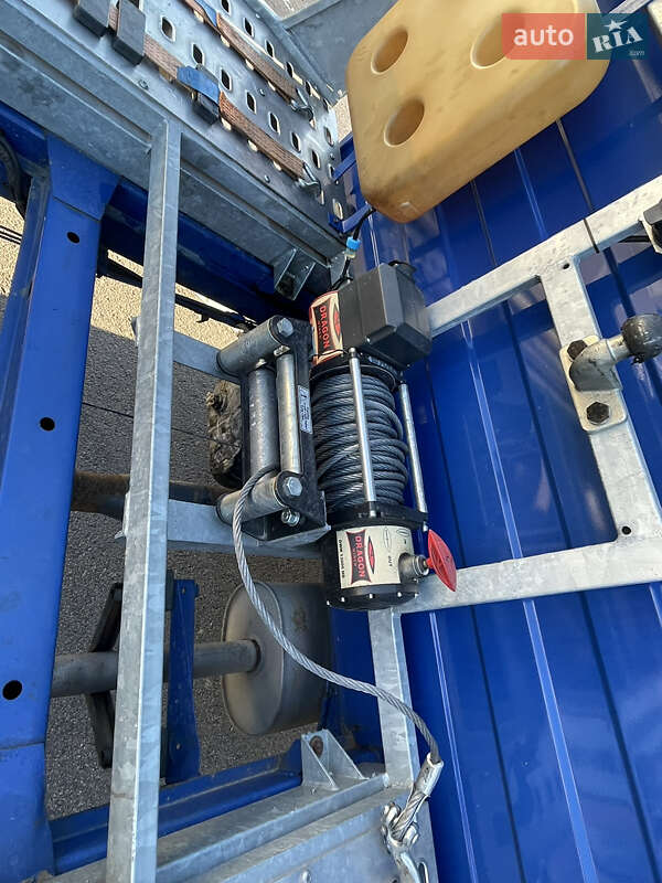 Автовоз Mercedes-Benz Sprinter 1999 в Сарнах