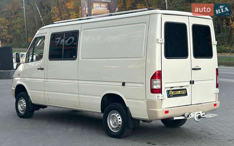 Грузовой фургон Mercedes-Benz Sprinter 2002 в Черновцах