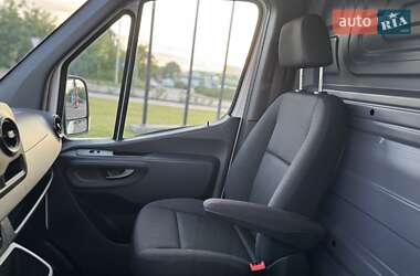 Грузовой фургон Mercedes-Benz Sprinter 2020 в 