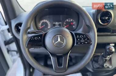 Грузовой фургон Mercedes-Benz Sprinter 2020 в 