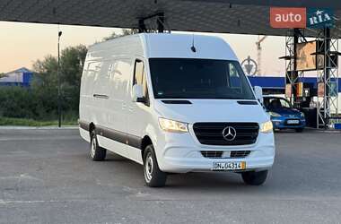 Грузовой фургон Mercedes-Benz Sprinter 2020 в 