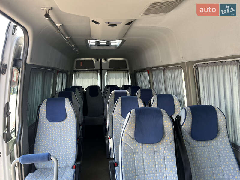 Микроавтобус Mercedes-Benz Sprinter 2013 в Кривом Роге