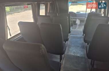 Пригородный автобус Mercedes-Benz Sprinter 2000 в 