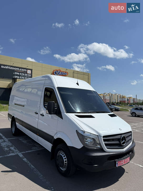 Грузовой фургон Mercedes-Benz Sprinter 2013 в Ровно