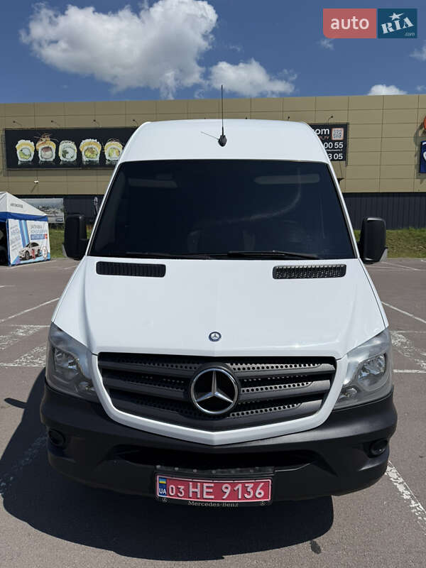 Грузовой фургон Mercedes-Benz Sprinter 2013 в Ровно