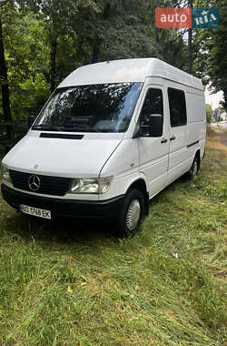 Вантажний фургон Mercedes-Benz Sprinter 1998 в Чернівцях