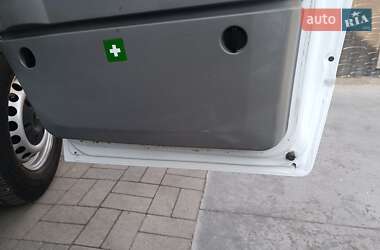 Грузовой фургон Mercedes-Benz Sprinter 2013 в 