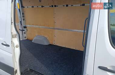 Грузовой фургон Mercedes-Benz Sprinter 2013 в 