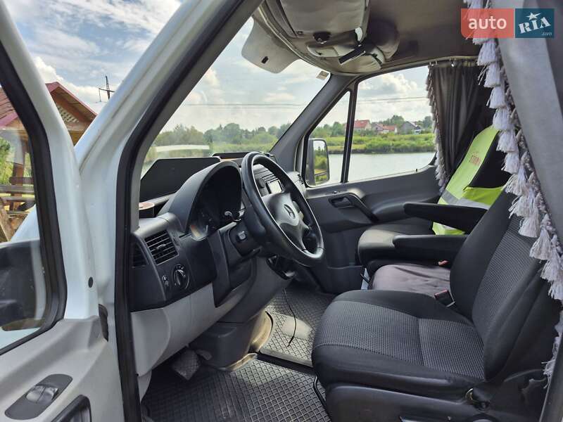Автовоз Mercedes-Benz Sprinter 2014 в Львове