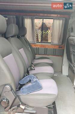 Грузопассажирский фургон Mercedes-Benz Sprinter 2004 в 
