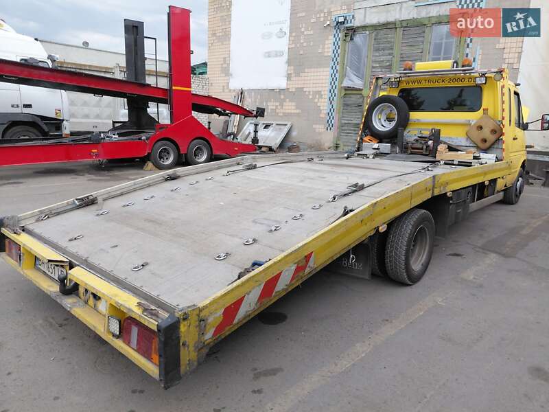 Эвакуатор Mercedes-Benz Sprinter 2004 в Черноморске