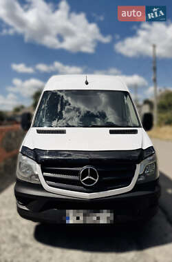 Грузовой фургон Mercedes-Benz Sprinter 2015 в 