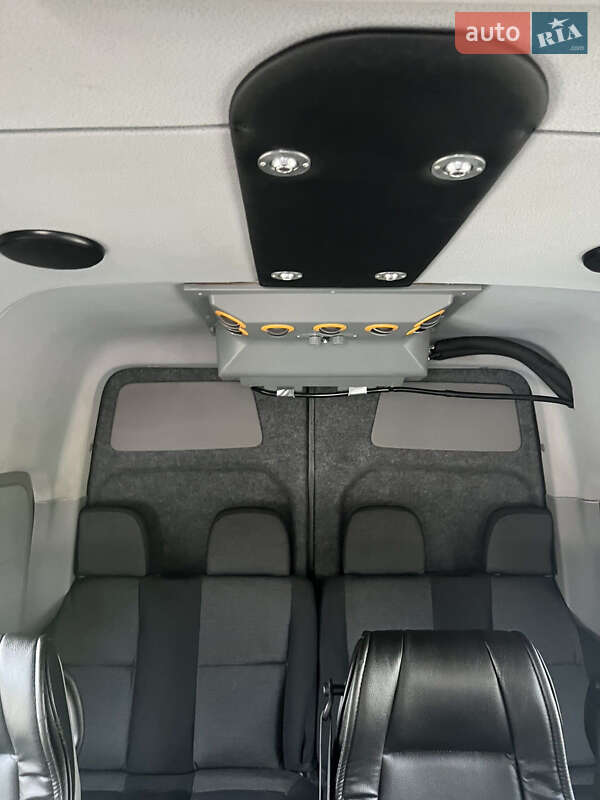 Другие автобусы Mercedes-Benz Sprinter 2013 в Черновцах