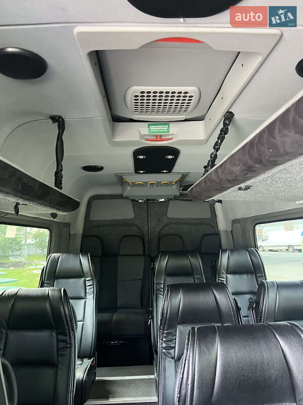 Другие автобусы Mercedes-Benz Sprinter 2013 в Черновцах