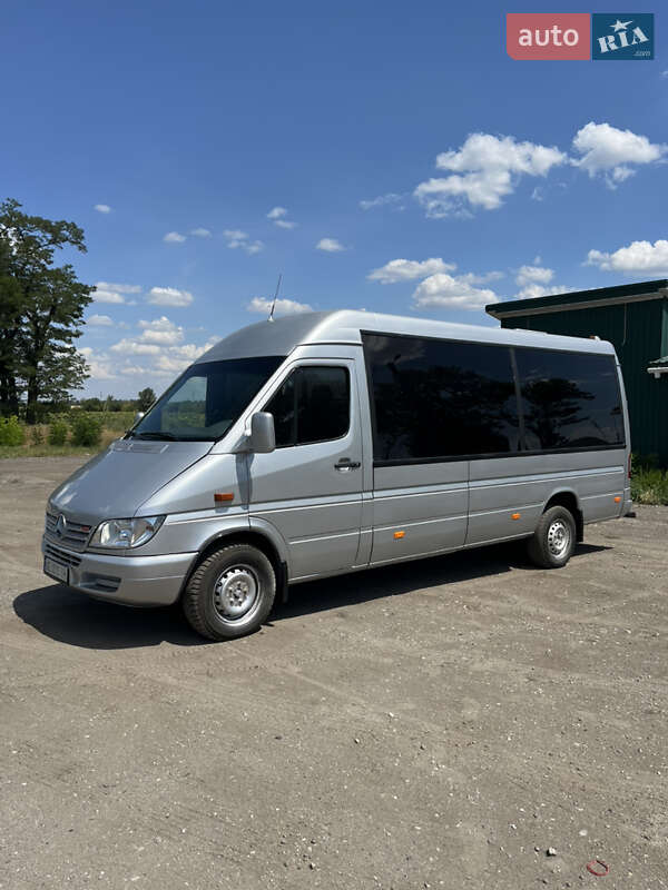 Mercedes-Benz Sprinter 2003