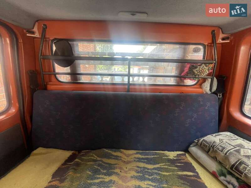 Платформа Mercedes-Benz Sprinter 1998 в Киверцах