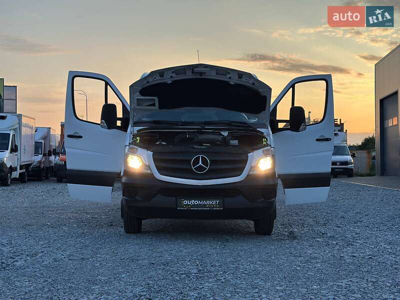 Борт Mercedes-Benz Sprinter 2017 в Рівному