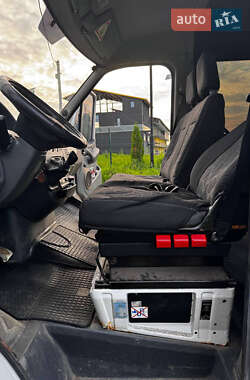 Микроавтобус Mercedes-Benz Sprinter 2000 в 