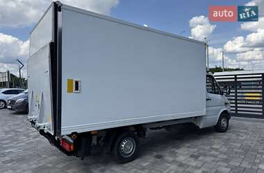Грузовой фургон Mercedes-Benz Sprinter 2006 в 