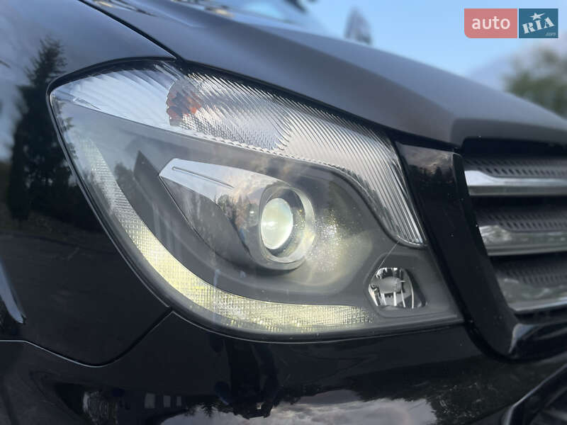 Вантажопасажирський фургон Mercedes-Benz Sprinter 2017 в Коломиї