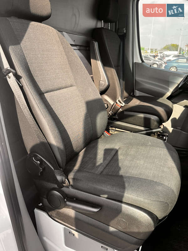Грузовой фургон Mercedes-Benz Sprinter 2016 в Борисполе