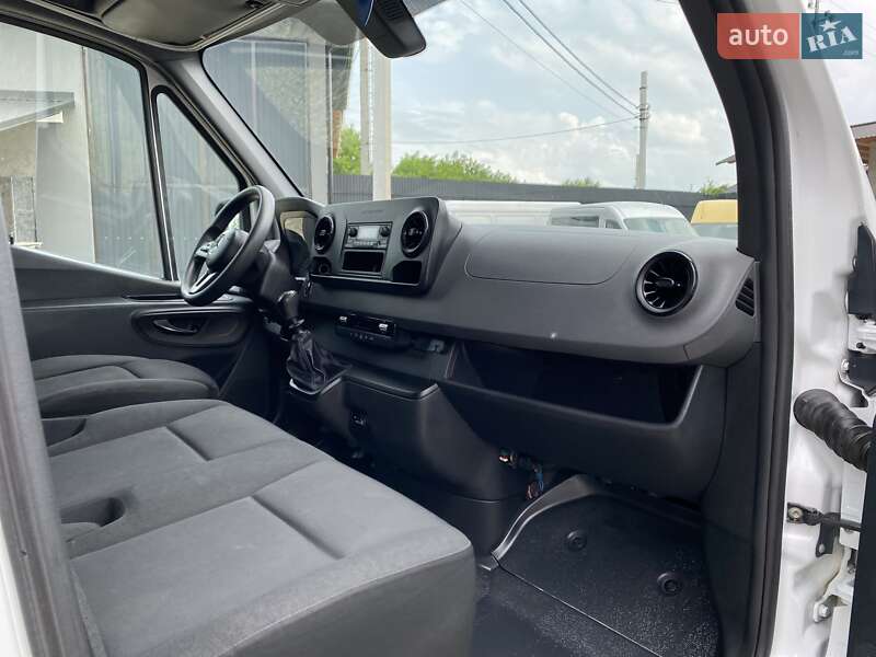 Грузовой фургон Mercedes-Benz Sprinter 2019 в Хусте