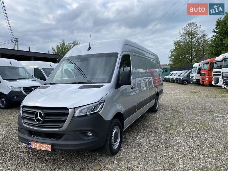 Грузовой фургон Mercedes-Benz Sprinter 2023 в Хусте