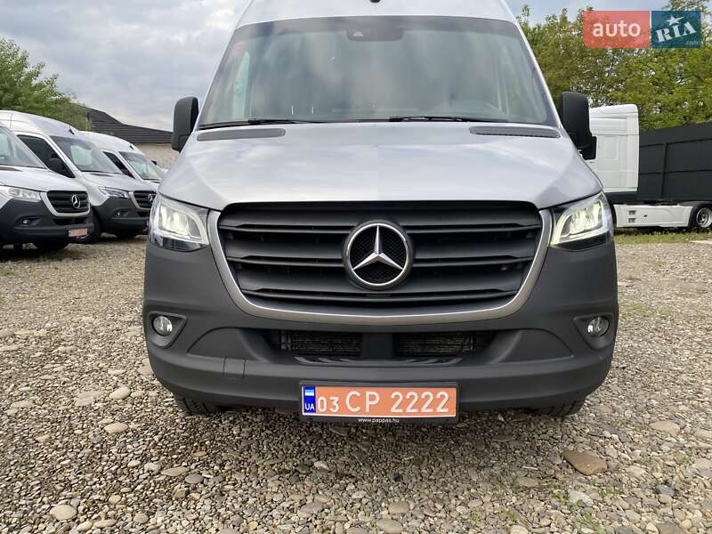Грузовой фургон Mercedes-Benz Sprinter 2023 в Хусте