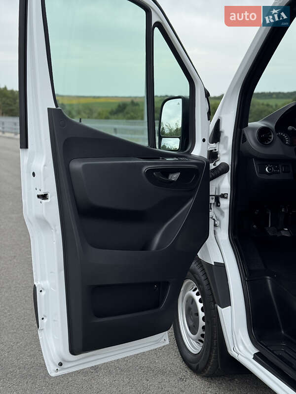 Грузовой фургон Mercedes-Benz Sprinter 2020 в Ровно