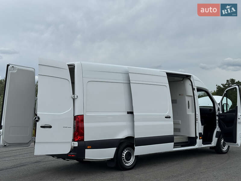 Грузовой фургон Mercedes-Benz Sprinter 2020 в Ровно