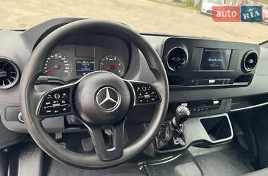 Грузовой фургон Mercedes-Benz Sprinter 2020 в 