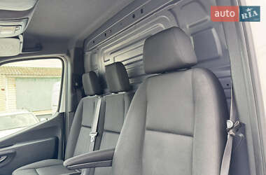 Грузовой фургон Mercedes-Benz Sprinter 2020 в 
