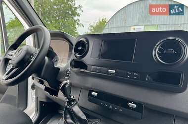Грузовой фургон Mercedes-Benz Sprinter 2020 в 