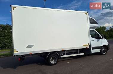 Грузовой фургон Mercedes-Benz Sprinter 2021 в 