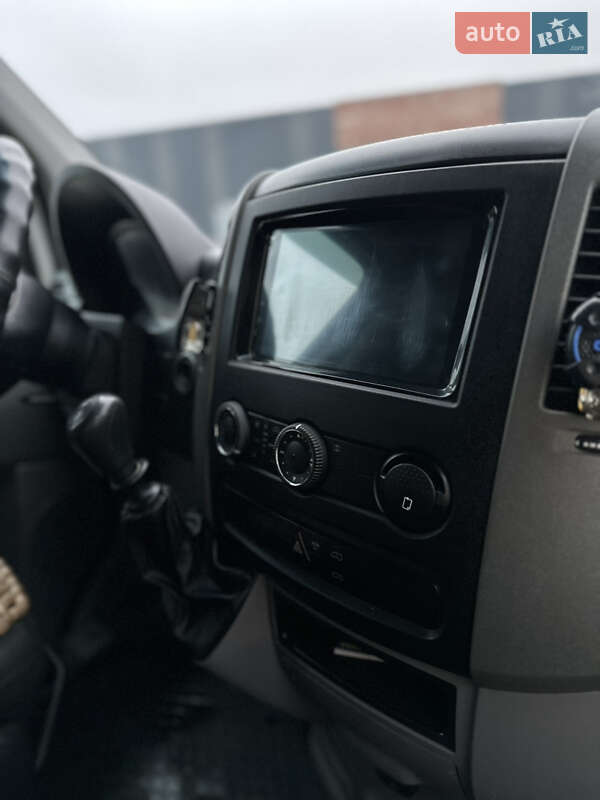 Грузовой фургон Mercedes-Benz Sprinter 2017 в Хмельницком