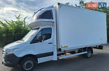 Грузовой фургон Mercedes-Benz Sprinter 2021 в 