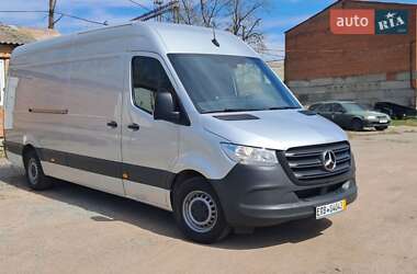 Грузовой фургон Mercedes-Benz Sprinter 2020 в 