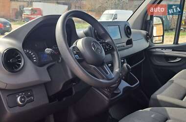 Грузовой фургон Mercedes-Benz Sprinter 2020 в 