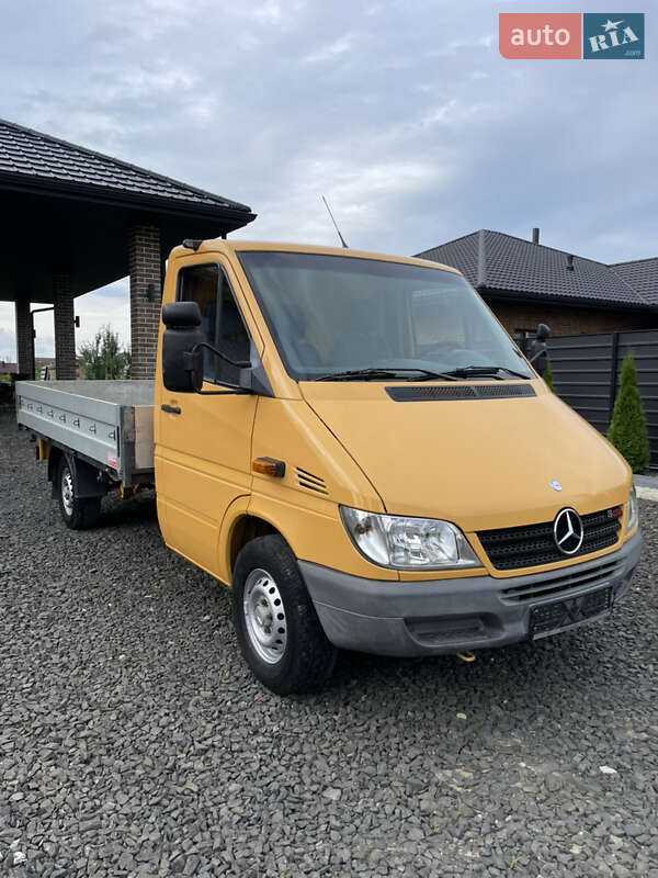 Борт Mercedes-Benz Sprinter 2004 в Луцке