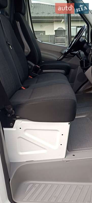 Грузовой фургон Mercedes-Benz Sprinter 2017 в Ровно