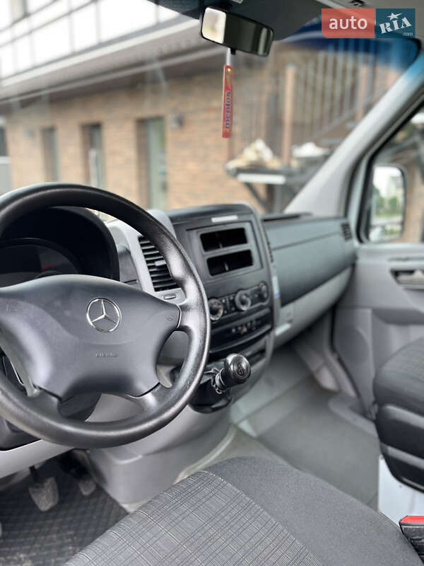 Микроавтобус Mercedes-Benz Sprinter 2015 в Калуше