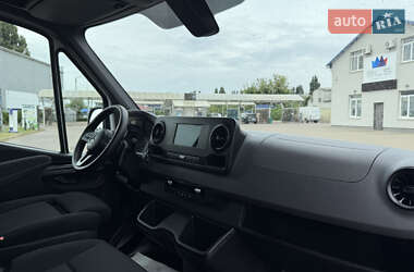 Грузовой фургон Mercedes-Benz Sprinter 2021 в 