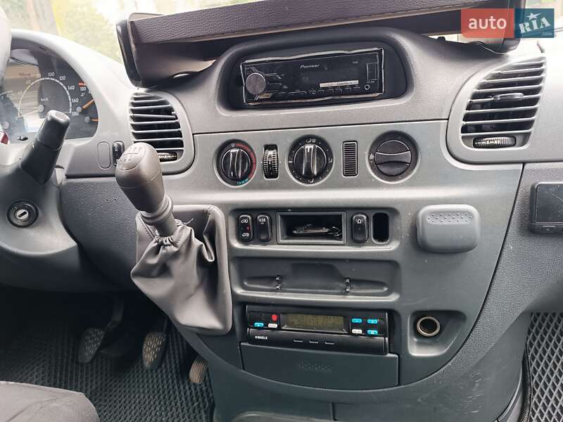 Вантажний фургон Mercedes-Benz Sprinter 2005 в Підволочиську