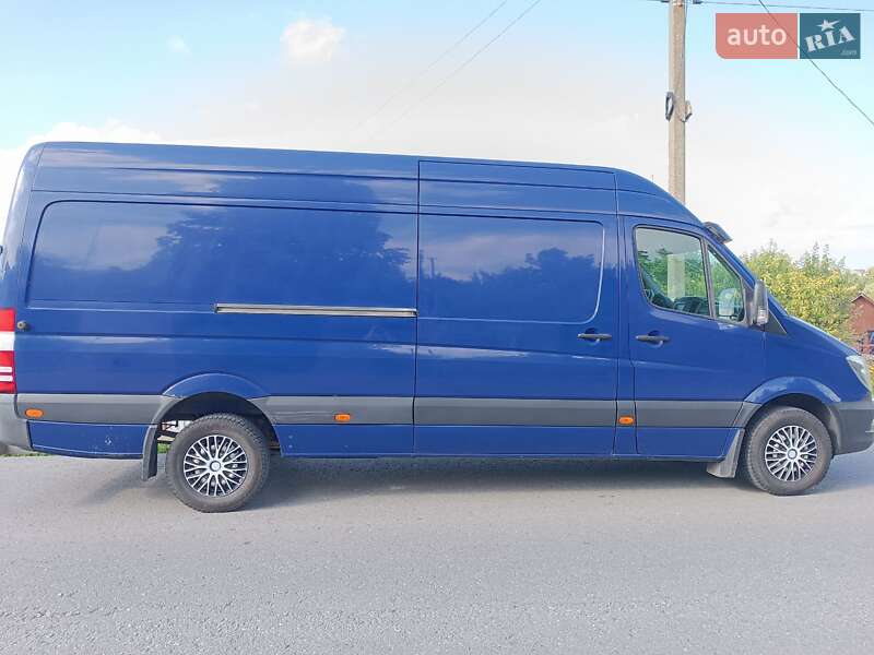 Грузовой фургон Mercedes-Benz Sprinter 2014 в Подволочиске
