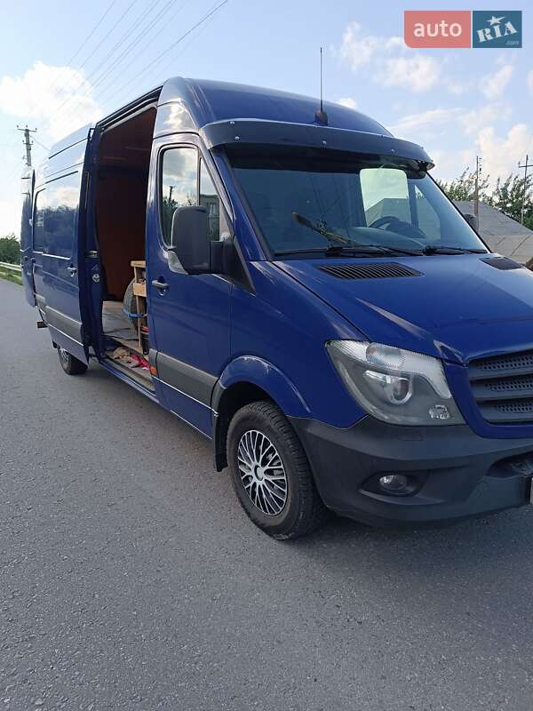 Грузовой фургон Mercedes-Benz Sprinter 2014 в Подволочиске