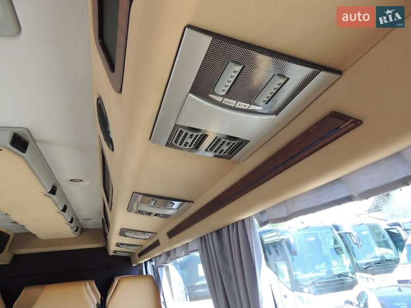 Туристичний / Міжміський автобус Mercedes-Benz Sprinter 2014 в Сумах