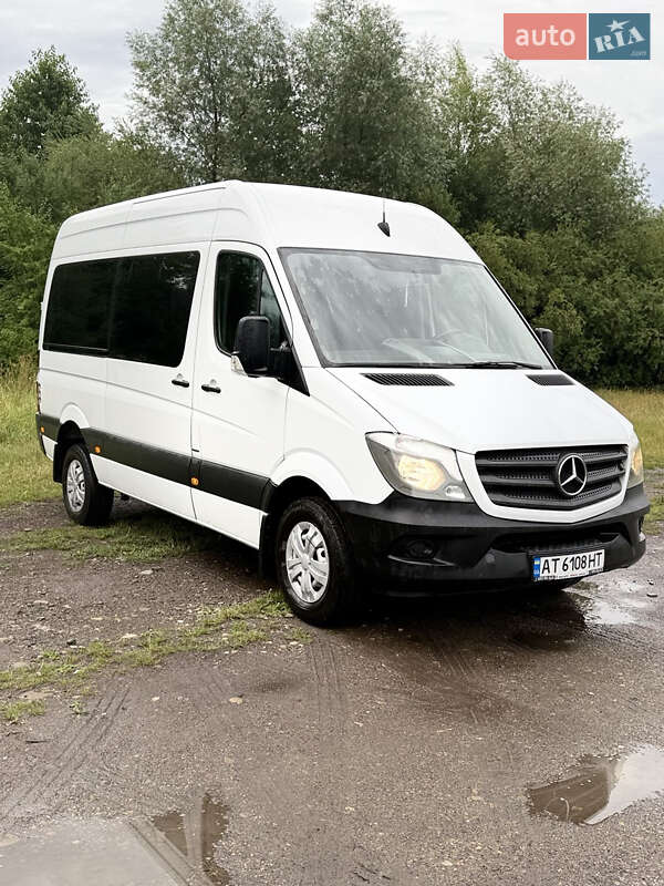 Микроавтобус Mercedes-Benz Sprinter 2015 в Надворной