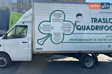 Грузовой фургон Mercedes-Benz Sprinter 2003 в 