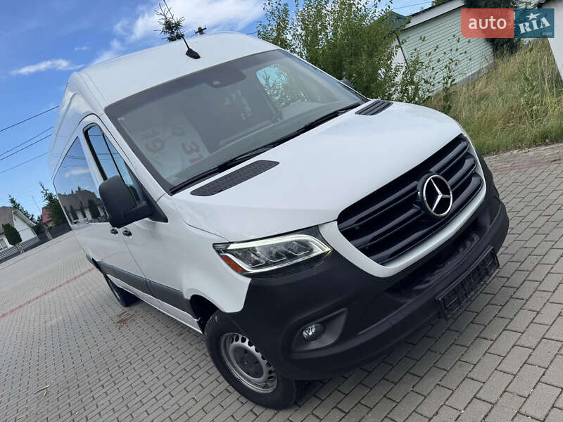Вантажний фургон Mercedes-Benz Sprinter 2019 в Калуші